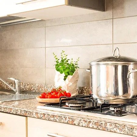 Mami Waves * リド・ディ・イエゾロ